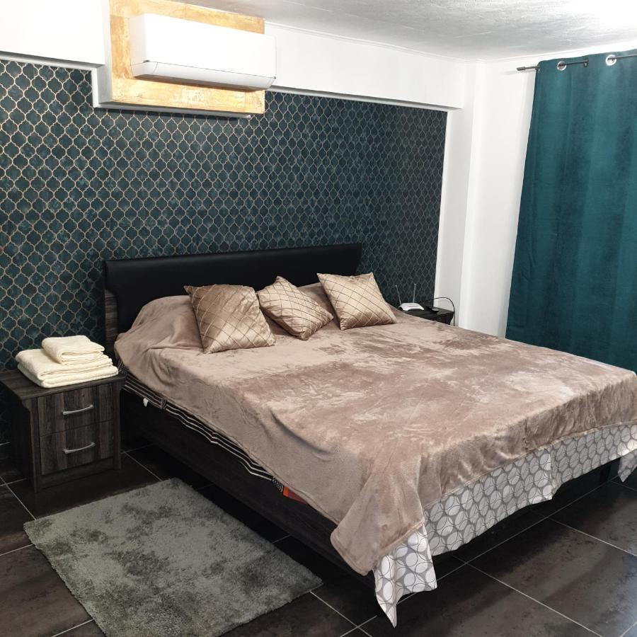 Ahoy Deluxe Apts Appartamento Ayia Napa Esterno foto
